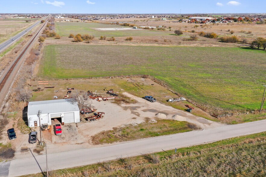 More Photos Of , Ponder Land For Sale