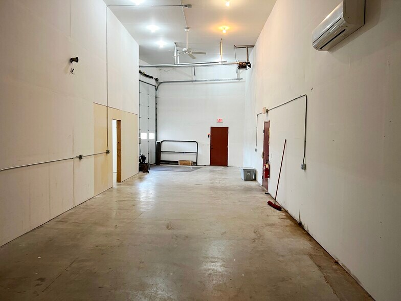 More Photos Of 7837 Excelsior Rd N, Brainerd Freestanding For Lease