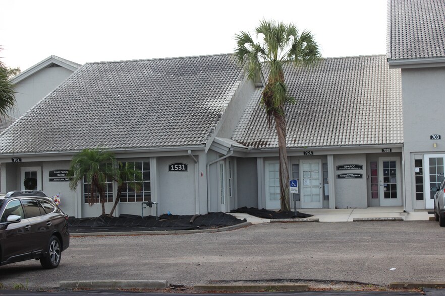 More Photos Of 1531 Tamiami Trl S, Venice Office For Sale