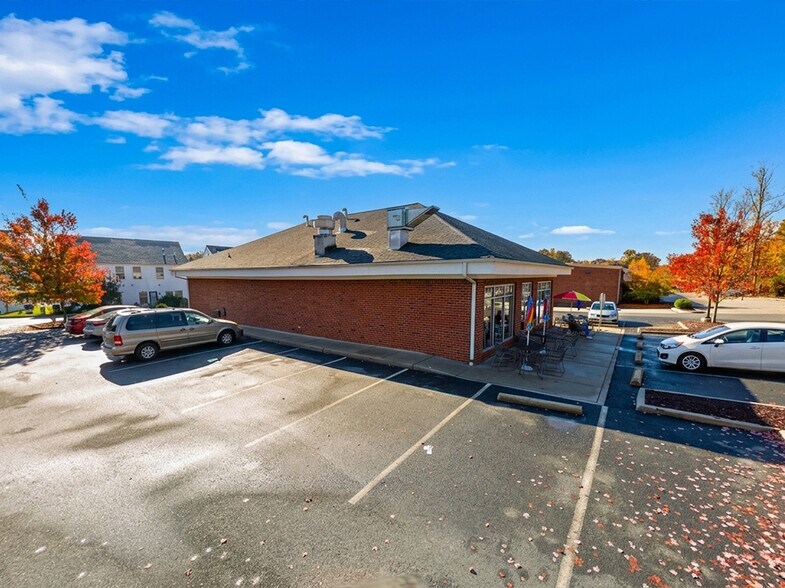 More Photos Of 63 Market St, Palmyra Restaurant For Sale