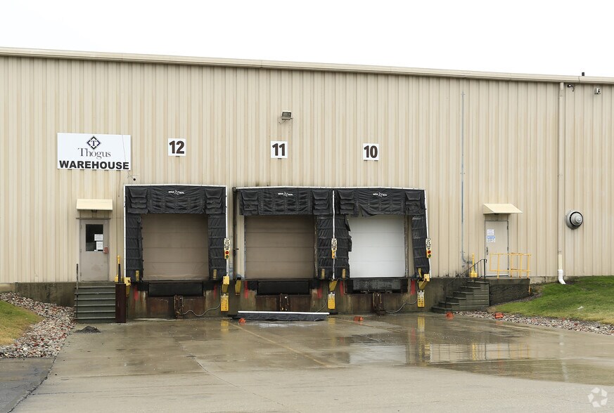 More Photos Of 739 Moore Rd, Avon Lake Warehouse For Lease