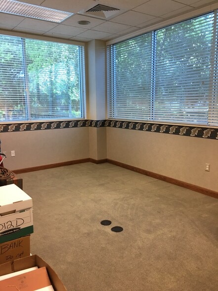 More Photos Of 900 NW 17th Ave, Delray Beach Medical For Sale