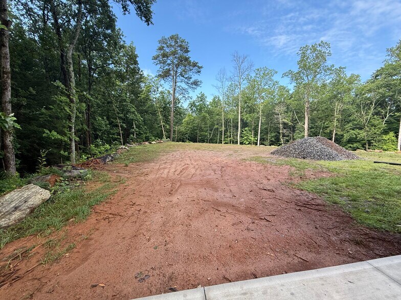 More Photos Of 2521 Reinhardt College Pky, Canton Office For Sale