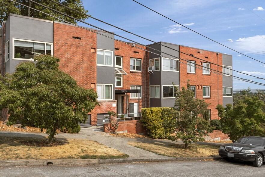 More Photos Of 2424 E Denny Way, Seattle Apartments For Sale