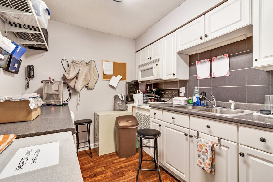 More Photos Of 129 Walker Hill, Crossville Freestanding For Sale