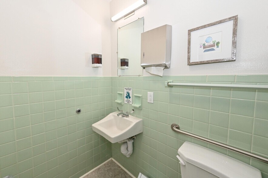 More Photos Of 8726 W Mill Rd, Milwaukee Assisted Living For Sale