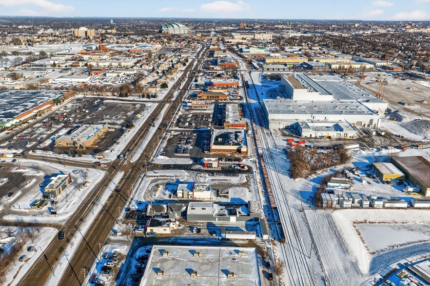 More Photos Of 2200 S Miller Pky, Milwaukee Distribution For Sale