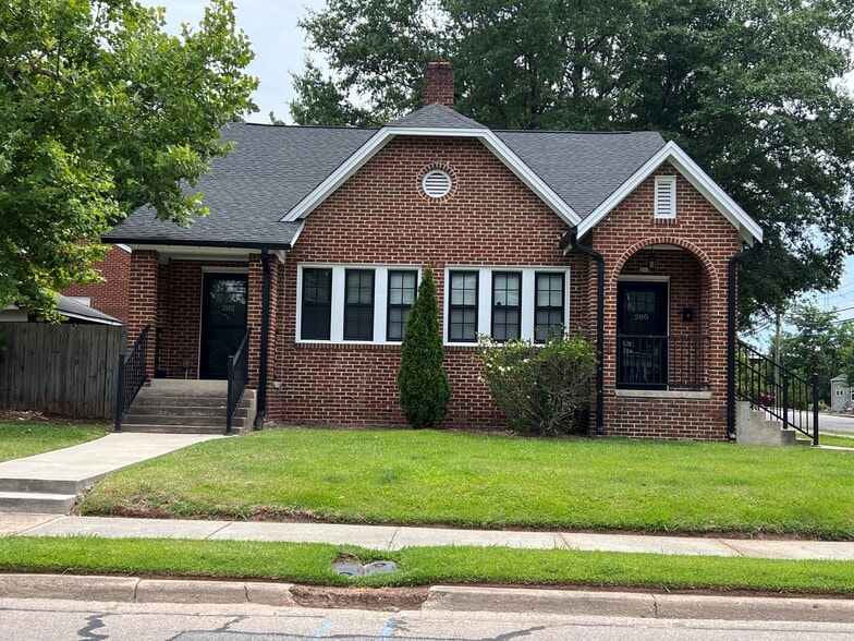 Primary Photo Of 200 N Gulf St, Sanford Multifamily For Sale
