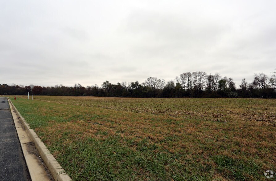 More Photos Of Laser Dr, Centreville Land For Lease