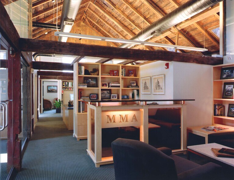 More Photos Of 3 Bow St, Lexington Coworking Space