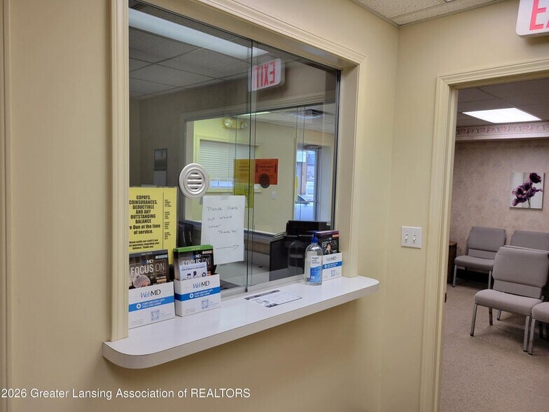 More Photos Of 108 W Higham St, Saint Johns Medical For Sale