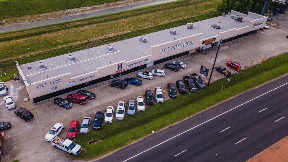 More Photos Of 1830 Highway 6 S, Houston Storefront Retail Office For Lease