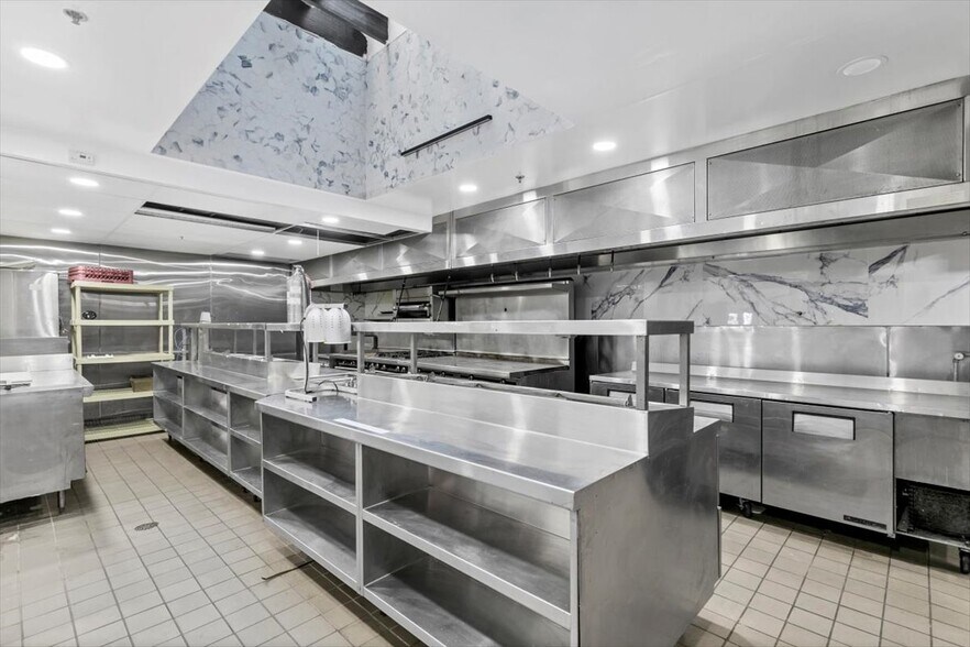 More Photos Of 99-101 Orange St, New Haven Storefront Retail Residential For Sale