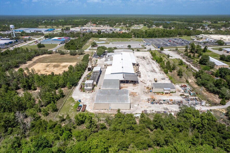 More Photos Of 310 Cypress Rd, Ocala Manufacturing For Sale