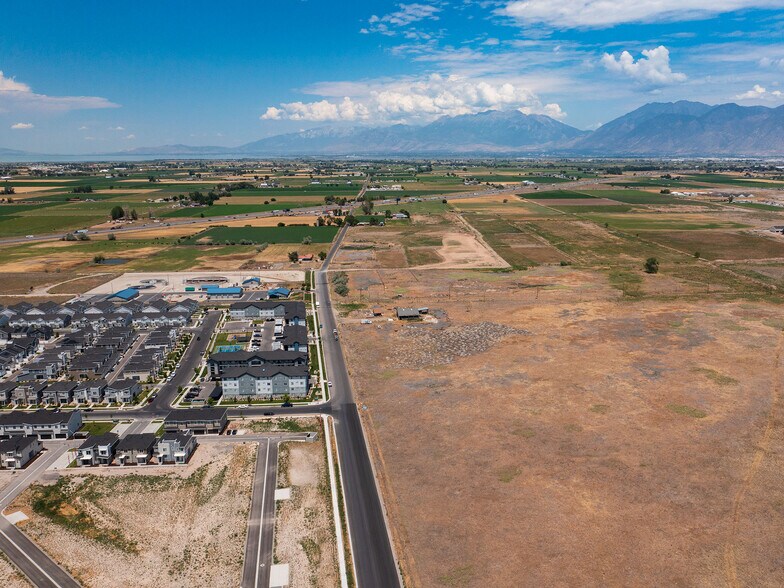 More Photos Of 1008 N 1750 W, Salem Industrial For Sale