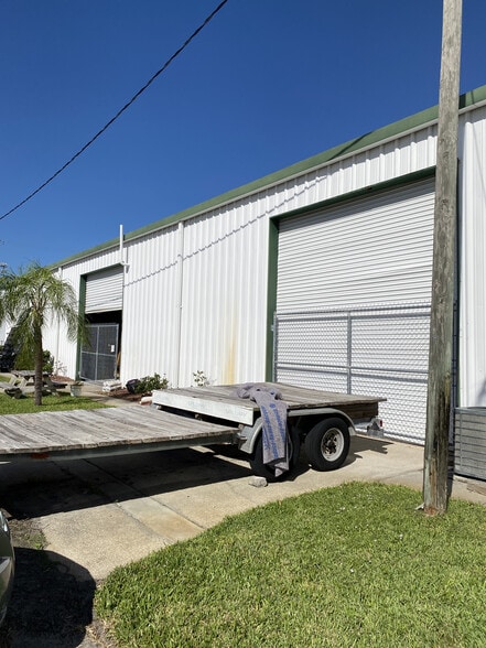 More Photos Of 1720 Main St NE, Palm Bay Unknown For Lease