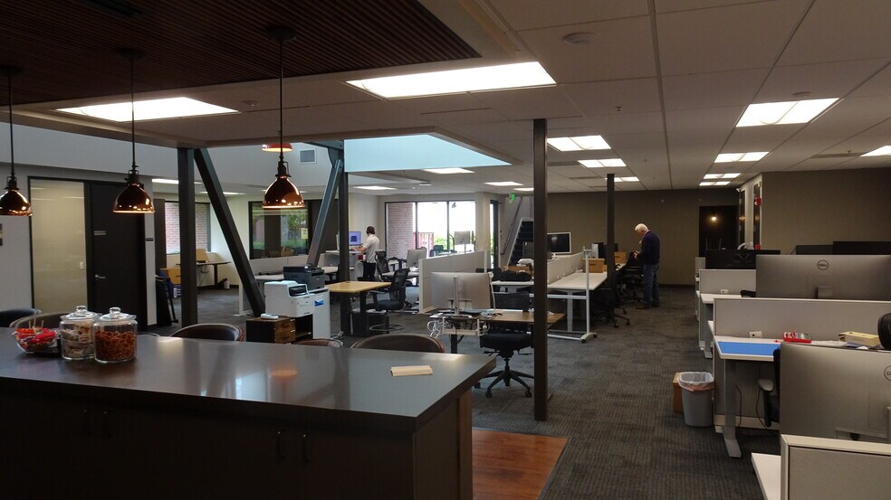 More Photos Of 449 N Santa Cruz Ave, Los Gatos Loft Creative Space For Sale