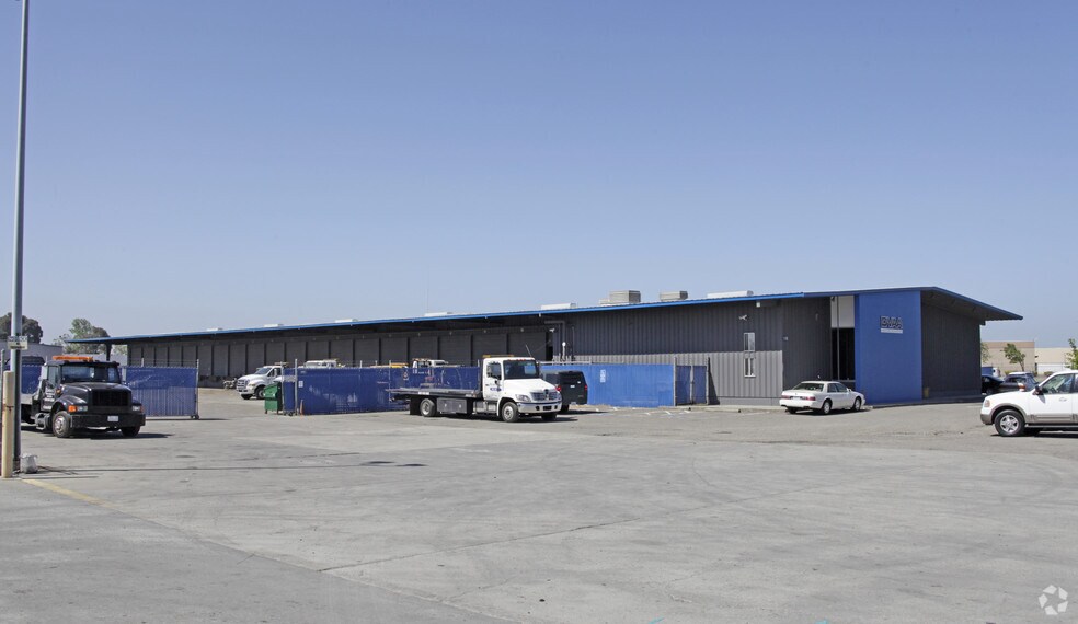 More Photos Of 2348 Industrial Pky W, Hayward Truck Terminal For Sale