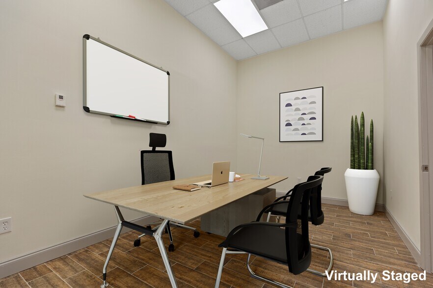 More Photos Of 2101-2163 NW 79th Ave, Doral Warehouse For Lease