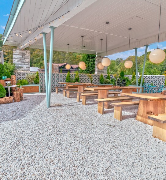 More Photos Of 94 Route 7, New Ashford Hotel For Sale