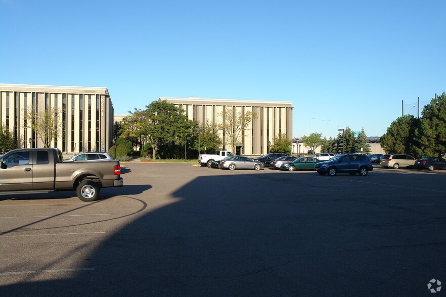 More Photos Of 8401 Wayzata Blvd, Golden Valley Office For Lease