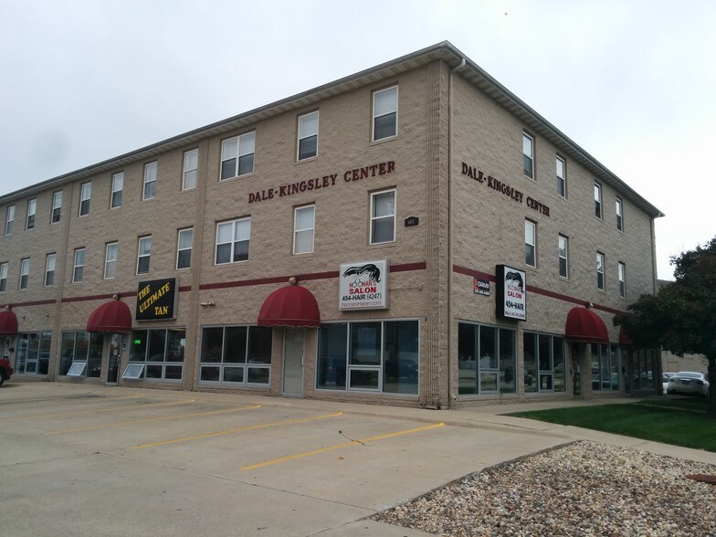 More Photos Of 604 Dale St, Normal Apartments For Lease