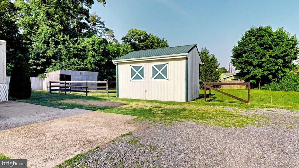More Photos Of 143-147 W Hampton St, Pemberton borough Warehouse For Sale