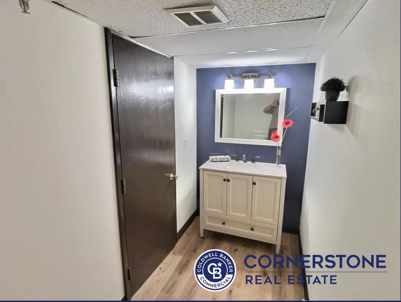 More Photos Of 330 S Walsh Dr, Casper Medical For Lease