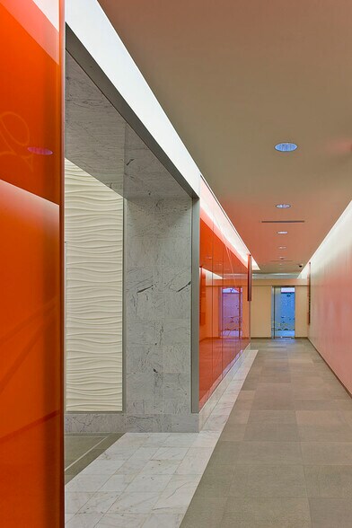 More Photos Of 188 W Northern Lights Blvd, Anchorage Office For Lease