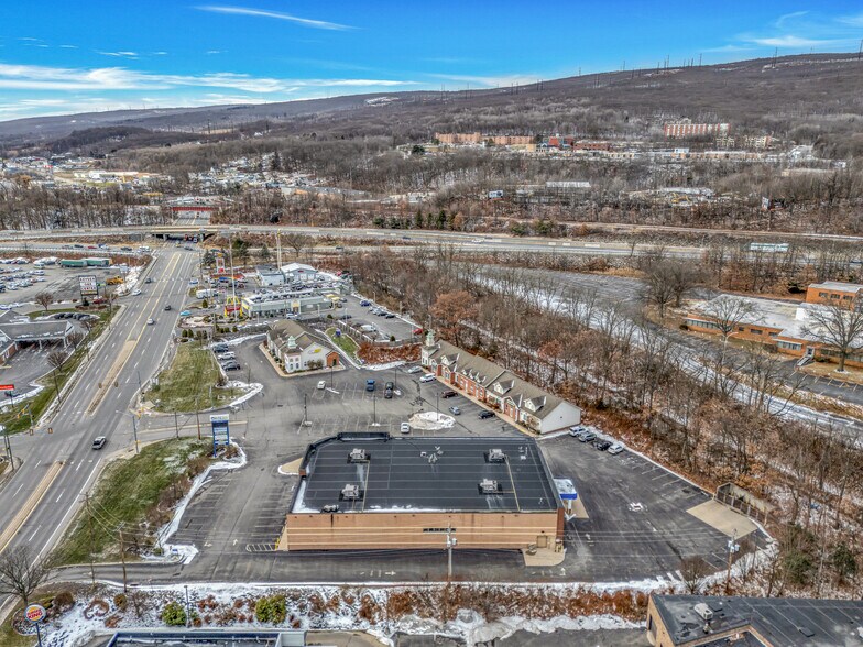 More Photos Of 1777 N Keyser Ave, Scranton Drugstore For Lease