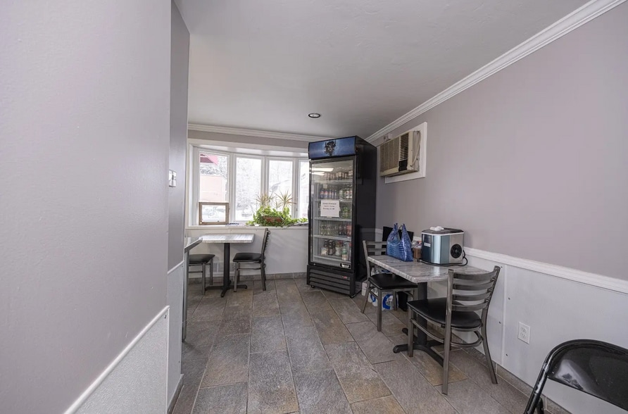 More Photos Of 3286 Babcock Blvd, Pittsburgh Restaurant For Sale