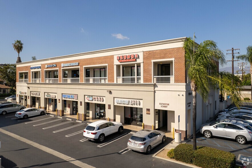 More Photos Of 1-33 E Valley Blvd, Alhambra Unknown For Lease