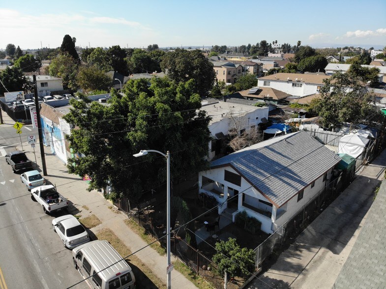 More Photos Of 1275 E 25th St, Los Angeles Apartments For Sale