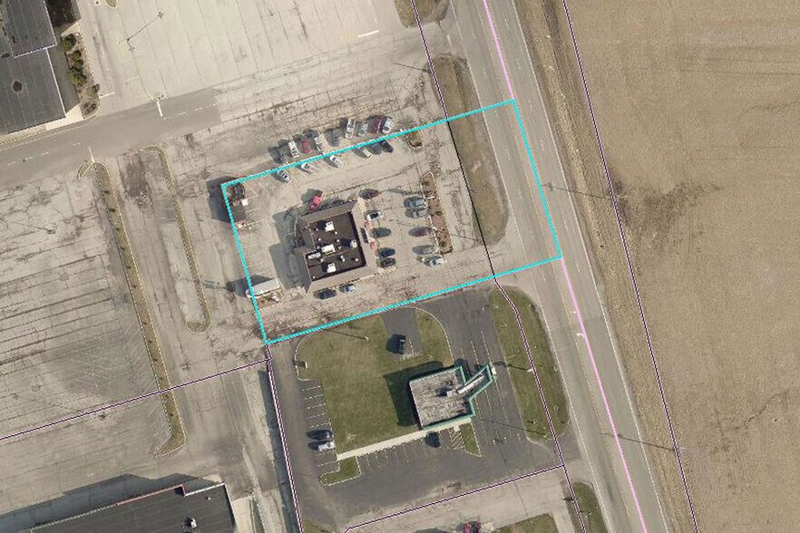 More Photos Of 1565 Marion-Waldo Rd, Marion General Retail For Sale