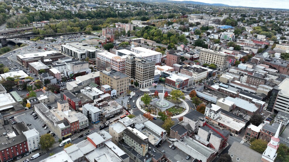 More Photos Of 58 Centre Sq, Easton Apartments For Sale