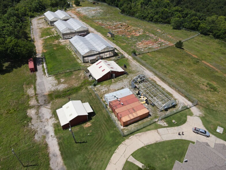 More Photos Of 7101 S Indian Meridian, Choctaw Specialty For Sale