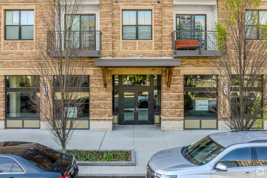 More Photos Of 265 E State St, Columbus Apartments For Lease