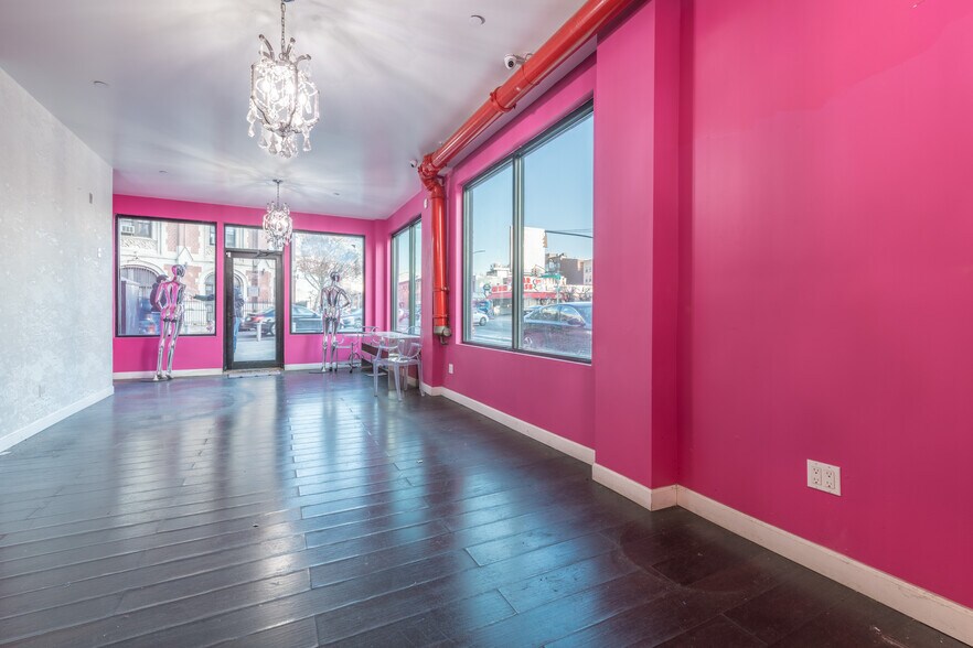 More Photos Of 596 Washington Ave, Brooklyn Apartments For Lease