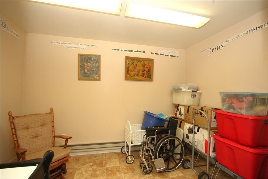 More Photos Of 700 E Main St, Monongahela Religious Facility For Sale