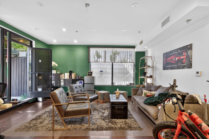 More Photos Of 1767 Standard Ave, Glendale Office For Lease