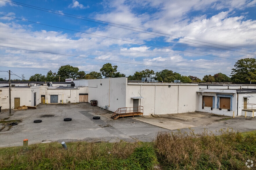 More Photos Of 5021 George Washington Hwy, Portsmouth Unknown For Lease