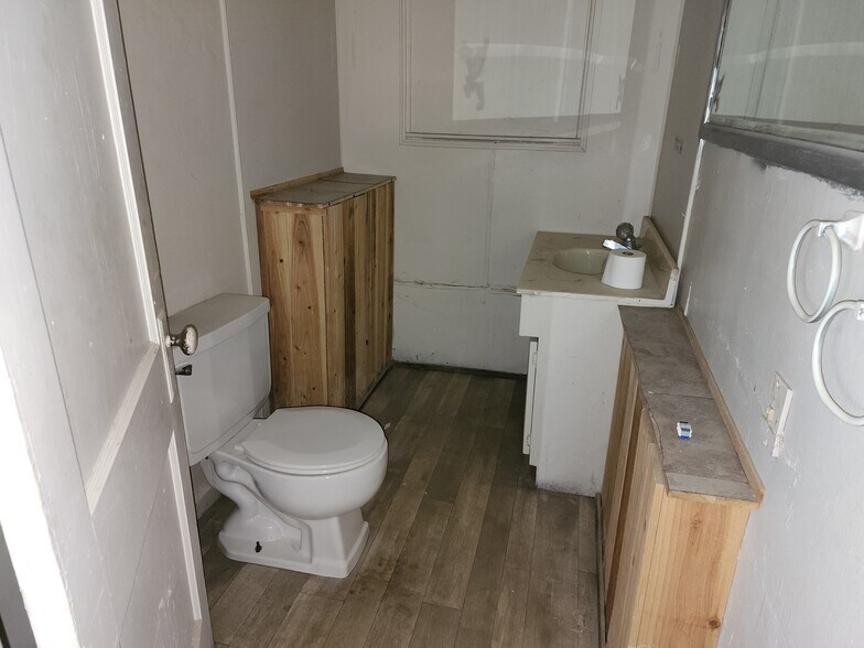 More Photos Of 308 Franklin St, Anthony Land For Sale