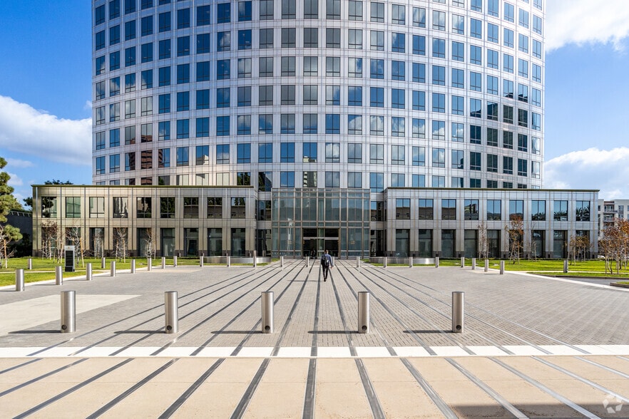 More Photos Of 600 Anton Blvd, Costa Mesa Unknown For Lease