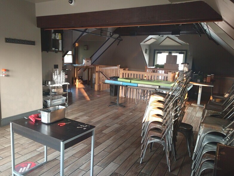 More Photos Of 608 Sutter St, Folsom Restaurant For Lease