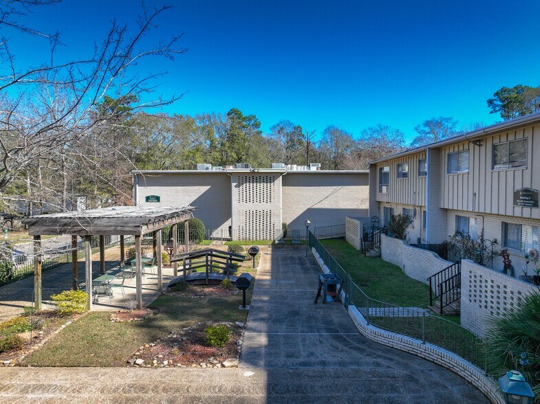 More Photos Of 620 S 28th Ave, Hattiesburg Apartments For Sale