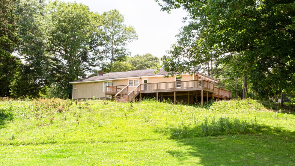 More Photos Of 2758 Five Forks Trickum Rd, Lawrenceville Office For Sale