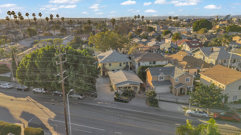 More Photos Of 4257 San Pedro Pl, Los Angeles Apartments For Sale