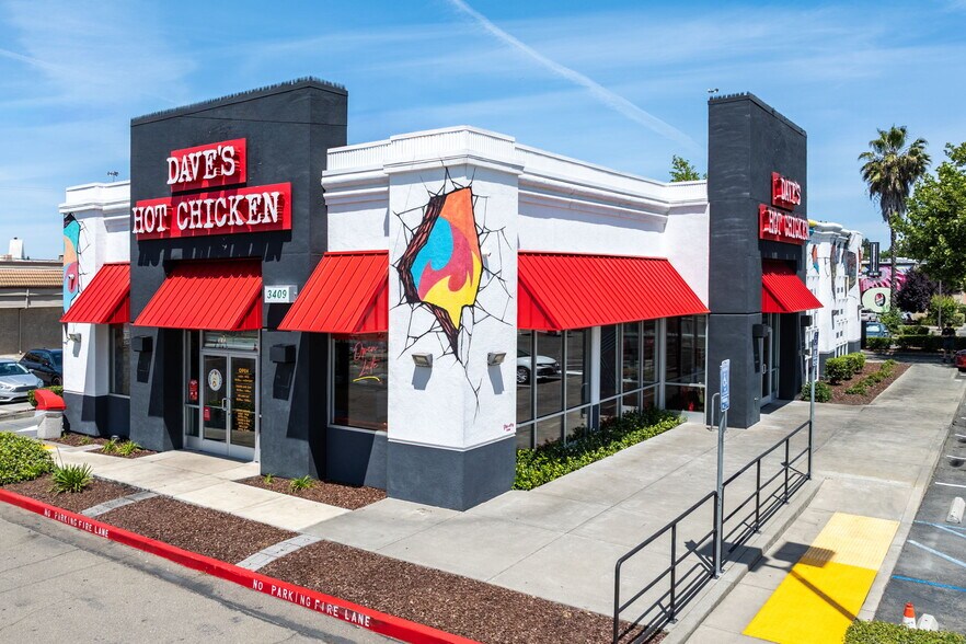 More Photos Of 3409 Arden Way, Sacramento Fast Food For Sale