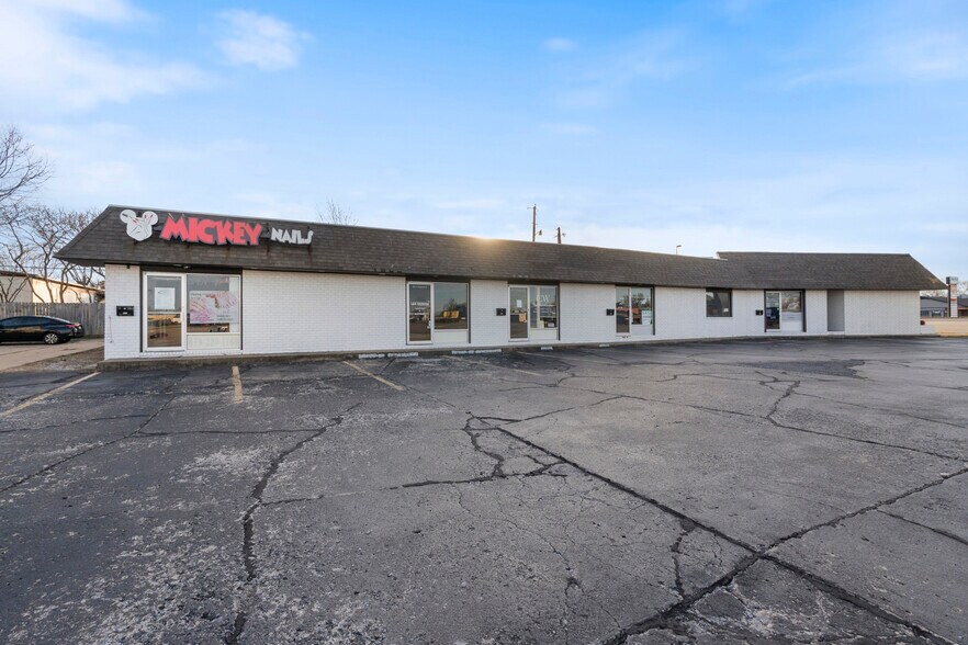 More Photos Of 885 S Dogwood St, Siloam Springs Medical For Lease