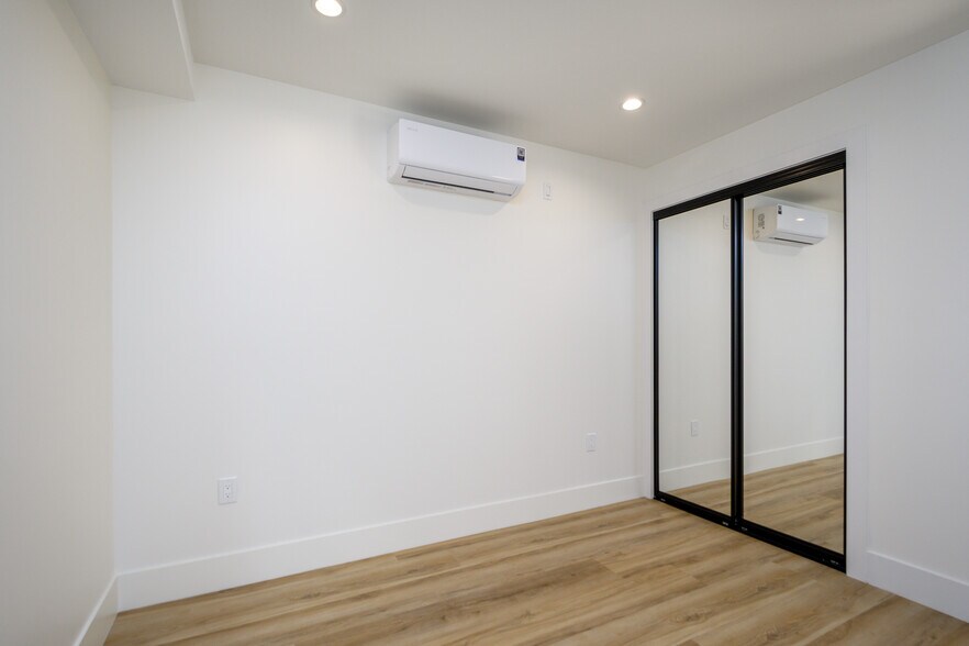 More Photos Of 5822 Gage Ave, Bell Gardens Apartments For Sale